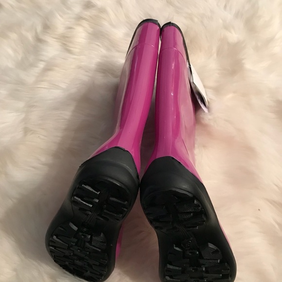 ♦️SOLD♦️Rain boots - Picture 4 of 5